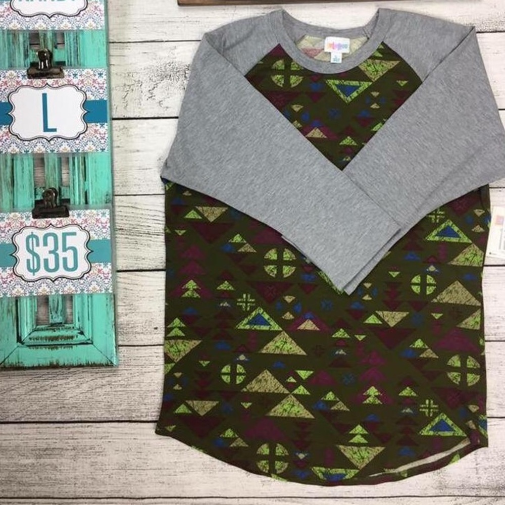 LuLaRoe Randy tee